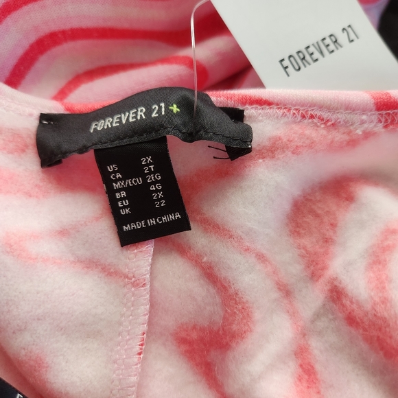 FUNKY ☆ PINK SWIRL ☆ 2-PIECE ☆ LOUNGE / WORKOUT SET ☆ NWT - Picture 10 of 11